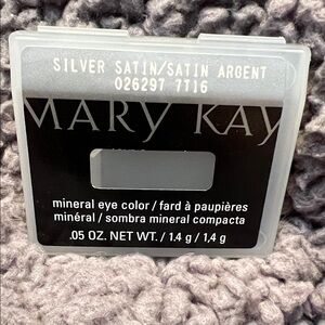 Mary Kay Silver Satin Mineral Eye Shadow